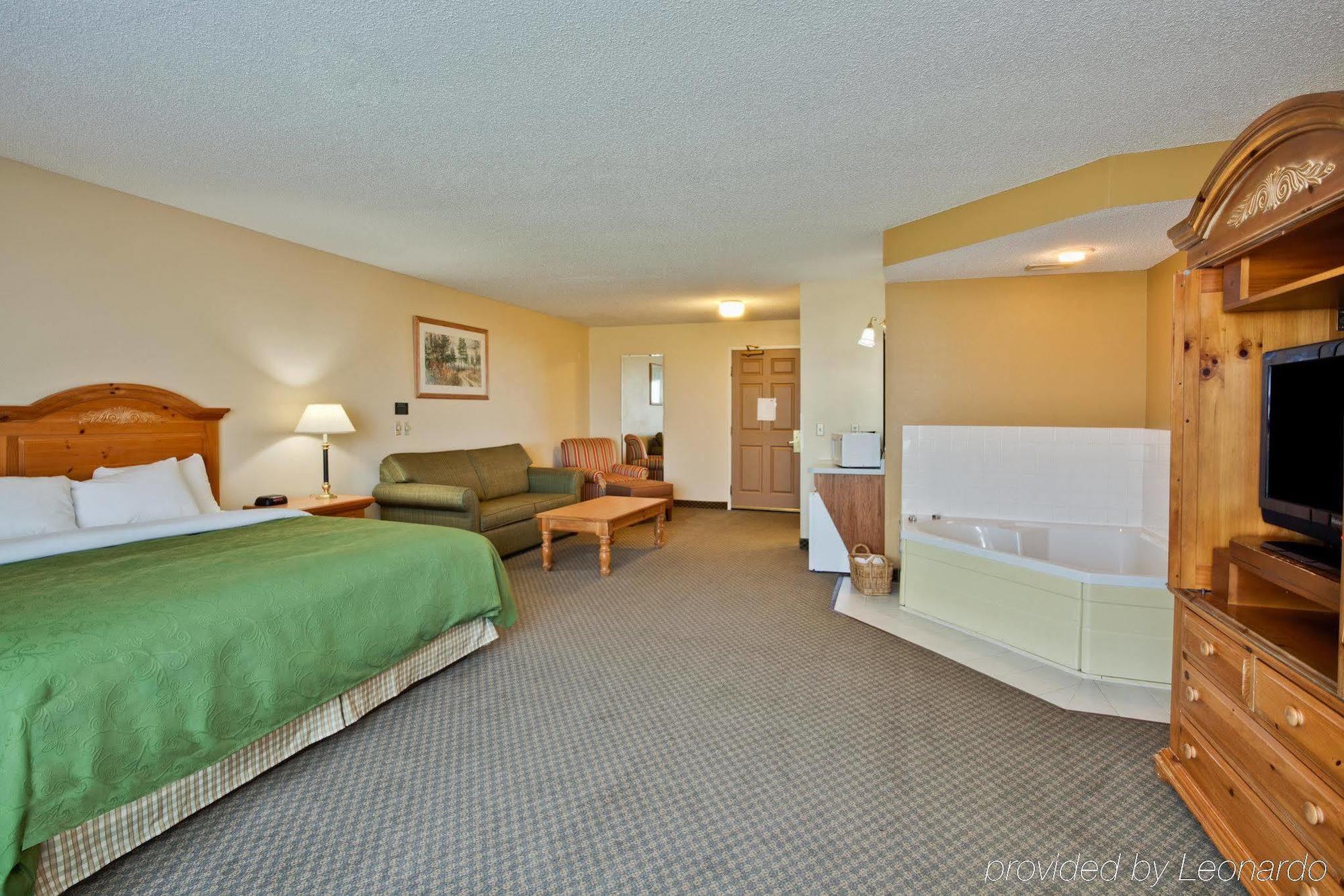 Country Inn & Suites By Radisson, Grinnell, Ia Exterior photo